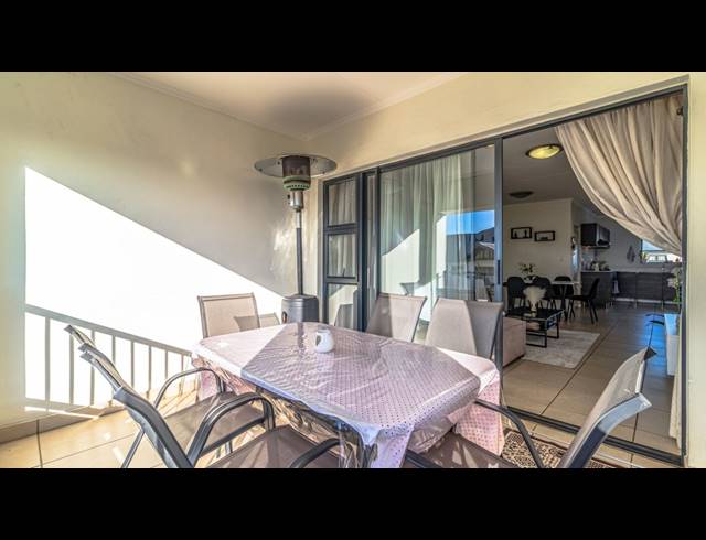 2 BEDROOM APARTMENT FOR SALE IN GREENSTONE HILL